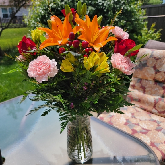 Meet your Posher, Gale - Picture 4 of 7